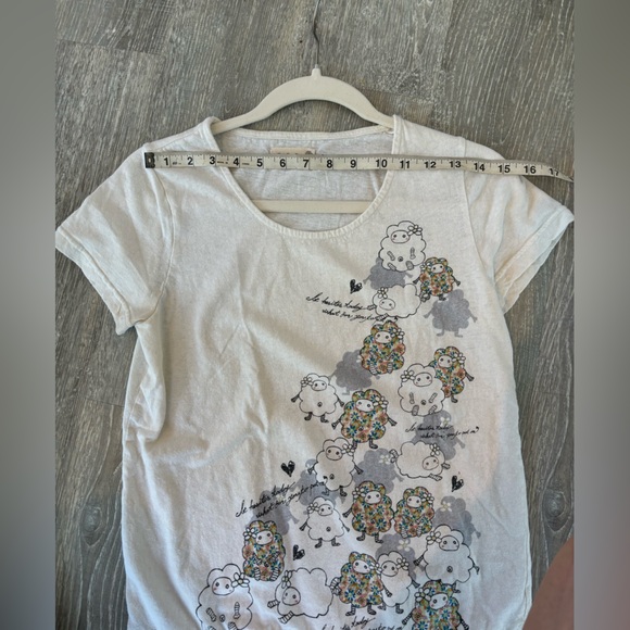ScoLar Japanese fashion top with glitter details and sheep design. Ladies small. - Picture 5 of 8